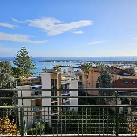 Apartment La Baia Nel Porto *